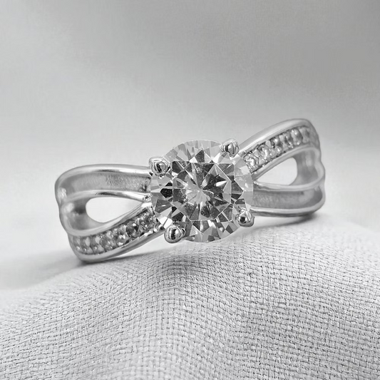 MEMORIAL SOLITAIRE CZ INFINITY 925 SILVER RING