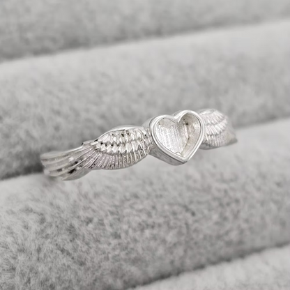 MEMORIAL ANGEL WINGS HEART RING