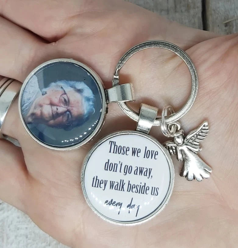 Memorial Keyring