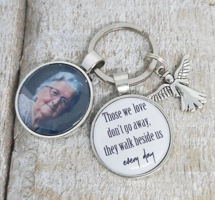 Memorial Keyring