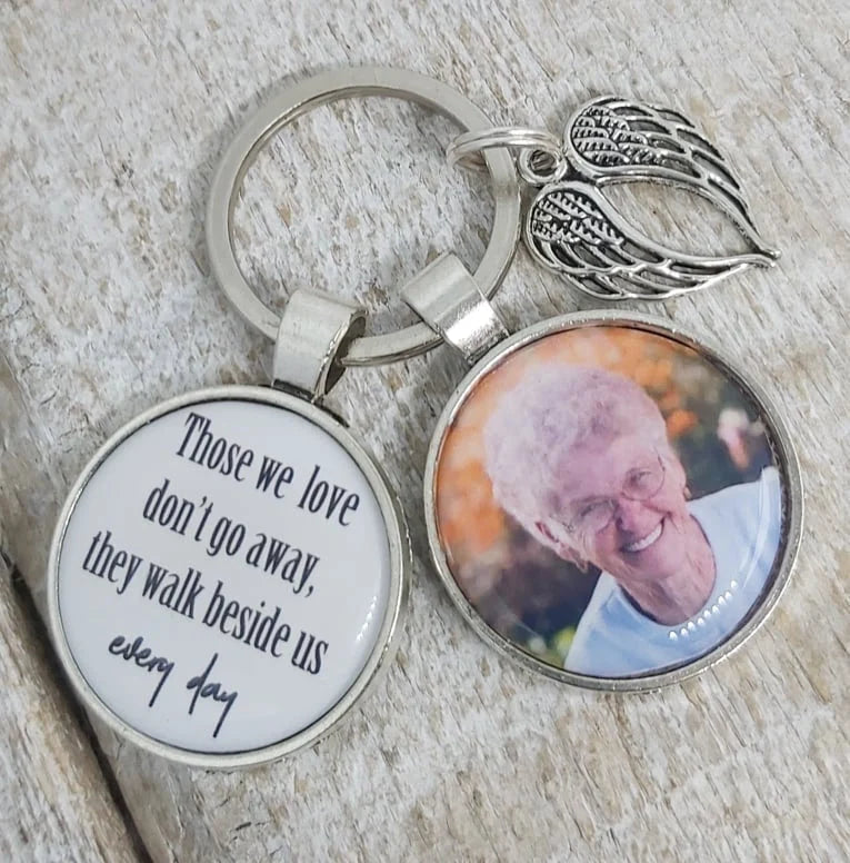 Memorial Keyring