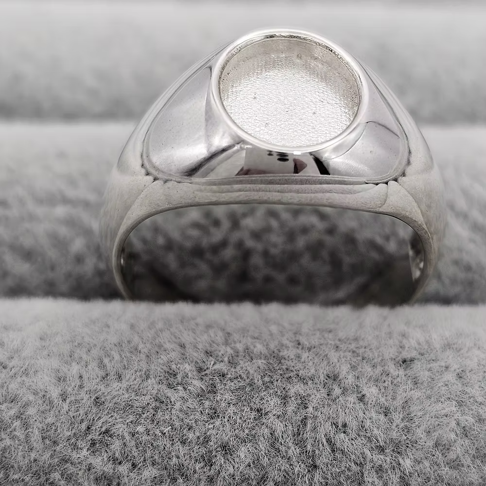 MEMORIAL MENS OVAL SIGNET RING