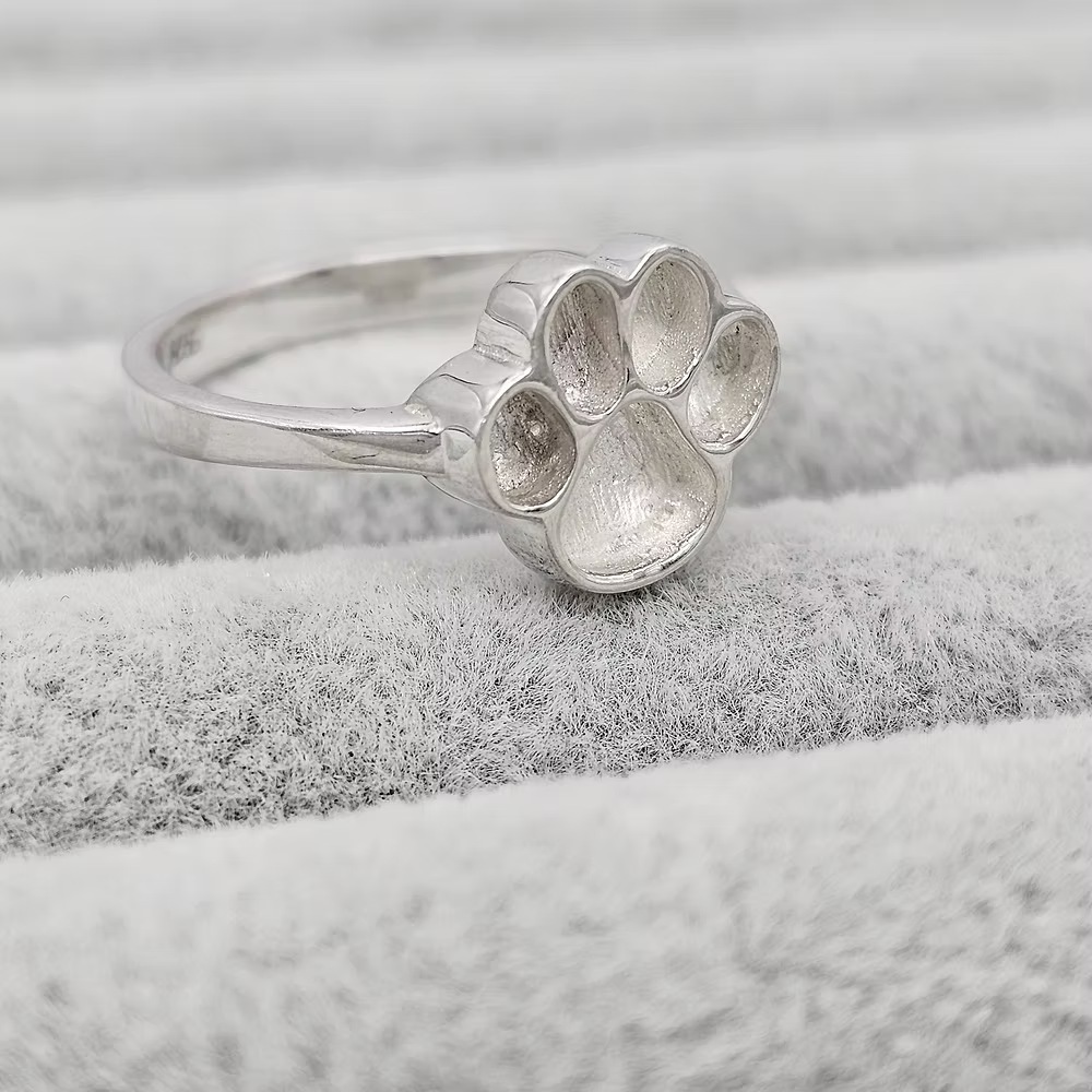 MEMORIAL PAW PRINT RING