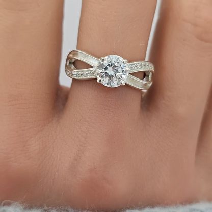 MEMORIAL SOLITAIRE CZ INFINITY 925 SILVER RING