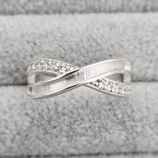 MEMORIAL INFINTY WAVE CZ RING